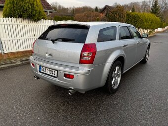 Chrysler 300C 5.7 hemi 250kw - 340PS 4x4 - touring, 2005 - 2