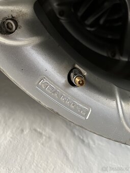 Dobová alu kola MOMO r16 4x100 - 2