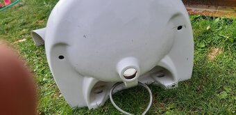 Prodám umyvadlo s nohou i baterii - 2