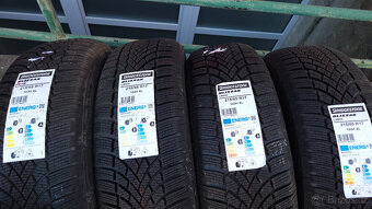 Zcela NOVÉ zimní Bridgestone LM005, 215/65/17 XL, levně - 2