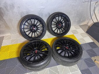 OZ SUPERTURISMO LM - 2