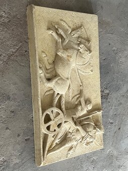 Pískovcová kachle, socha, reliéf - 2