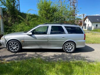 Opel Vectra B Combi - 2