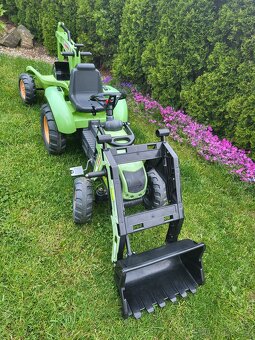 Falk Šlapací traktor - 2