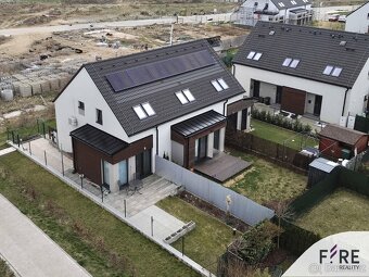 Prodej bytu 3+kk 80 m² se zahradou, Rodov u Hradce Králové - 2