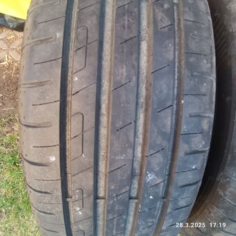 205/60 R16 Goodyear EfficientGrip Performance - 2