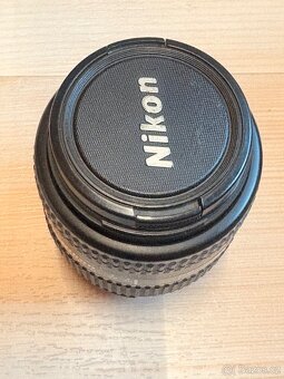 Nikon AF Nikkor 28–70 mm f/3.5–4.5D - 2