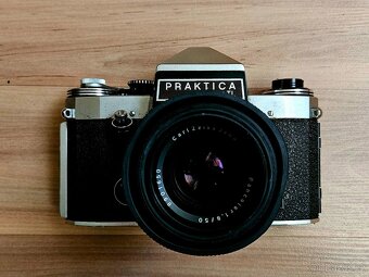 Praktica Super TL + CARL ZEISS JENA PANCOLAR f1.8/50 - 2