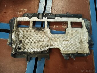 Kryt motoru Peugeot 208, Citroën C4 9682559380 - 2
