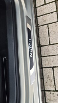 Volkswagen Golf VI MATCH - 2