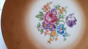 Porcelánový dekorativní talíř III. - 2