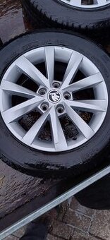 zimní kola 205/55/R16+disky - 2