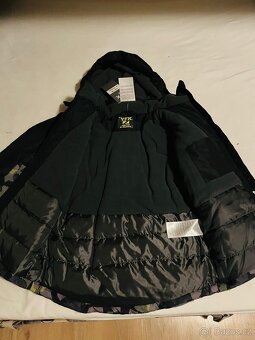 Nová Zimní bunda 134-140 - 2