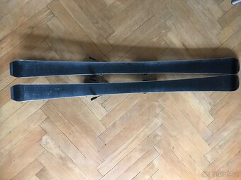 Lyže carvingpvé 128cm - 2