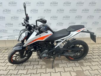 KTM 390 Duke - 2