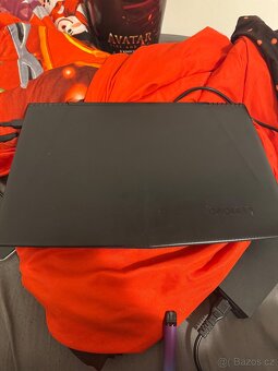 Herní notebook Lenovo Y520 - 2