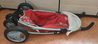 Kočárek pro panenky - 2