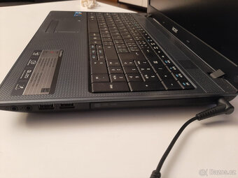 Prodám notebook Acer 15,6" - 2