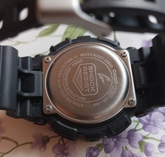 Hodinky Casio g-shock GD-100,top stav - 2