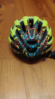 Cyklistická helma - 2