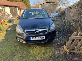 Opel Zafira - 2