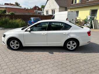 PRONÁJEM VOZIDLA SKODA OCTAVIA 1.6 TDi, R.V.2019. NA TAXI / - 2