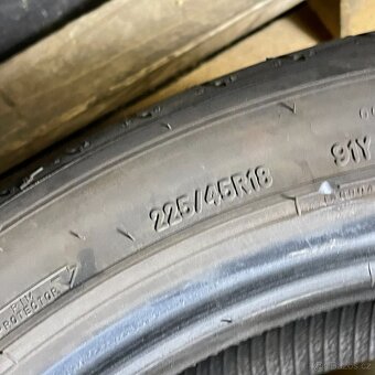 Letní pneu 225/45 R18 91Y Goodyear 4mm - 2