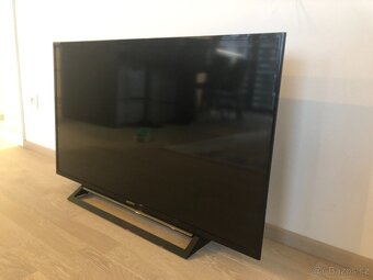 Televize Sony Bravia KDL-40R455B - 2