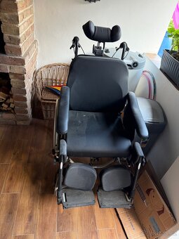 Invalidní vozík DMA - 2