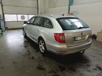 Superb 2 II combi TDI 103kw DSG alu 16 navi 2.majitel - 2