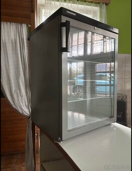 Chladící vitrína Liebherr v80cm, š60cm, h60cm - 2