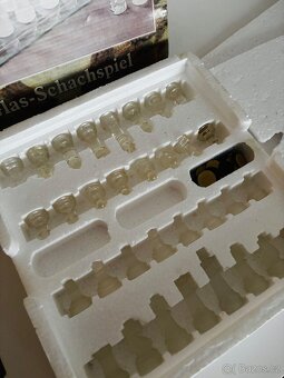 Skleněné šachy - 2