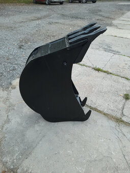 Podkopová lopata š.30cm pro stroje JCB 3CX/ 4CX/8085 - 2