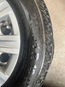 Prodám pneu 215/65/16 zimní 5x112 - 2