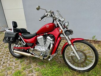 Suzuki vs 800 Intruder - 2