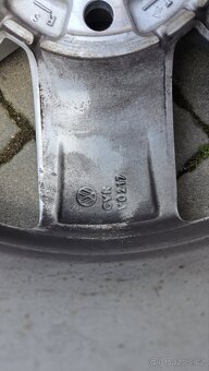 VW Polo Alu 185/65R15, 5x112 rok 2023 - 2