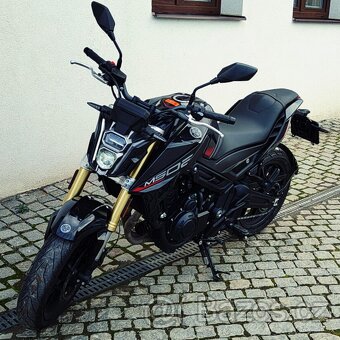 MORBIDELLI - M 502N - ČERNÁ - EURO 5 - PŘEDVÁDĚCÍ MOTOCYKL - 2