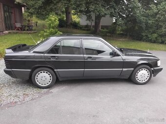 Mercedes Benz 190 - 2