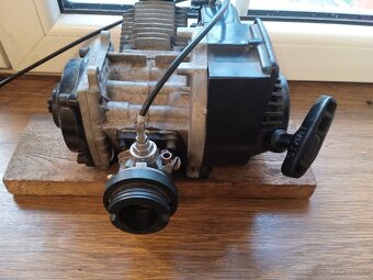 funkční motor 49 cc - 2