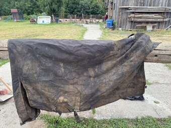 Deka výběhová Nordic Waldhausen, 100 g, černá, 135cm - 2