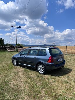 Peugeot 307 1.6 HDi - soubor dílů - 2