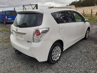 Toyota Verso - 2