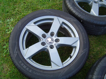 4 XLETNÍ HLINÍKOVÁ KOLA ŠKODA OCTAVIA SCOUT, YETI 225/50 R17 - 2