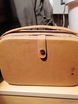 Staré rádio Tesla - 2