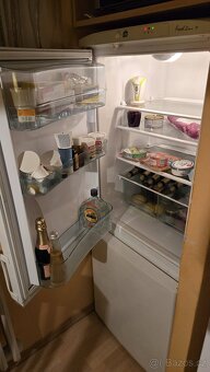 LEDNICE KOMBINOVANÁ S MRAZÁKEM - 2