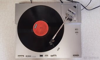 SLEVA gramofon YAMAHA YP-7100 - 2