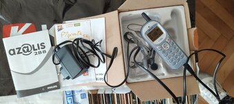 Mobilní přístroj Philips Azalis 288 - 2