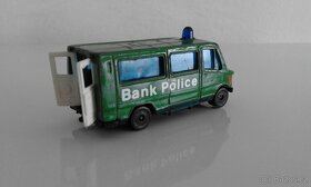 Model Mercedes-Benz Bank Police 80.léta - 2