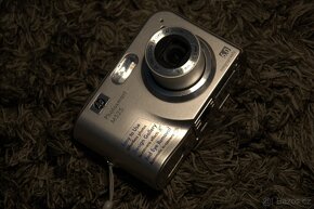 Kompaktní HP M525 photosmart - 2