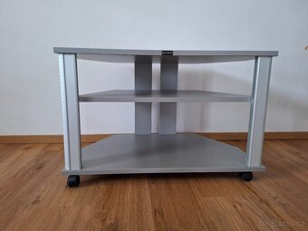 TV Stolek - 2